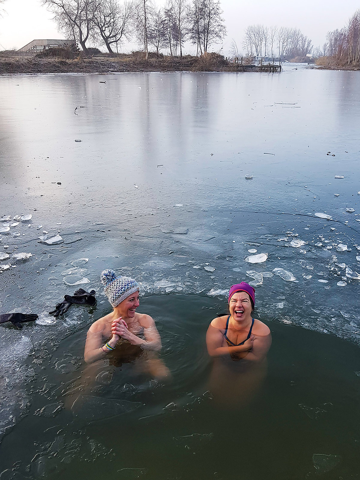 Susan Houbraken, Frisse duik, open water zwemmen, buiten zwemmen