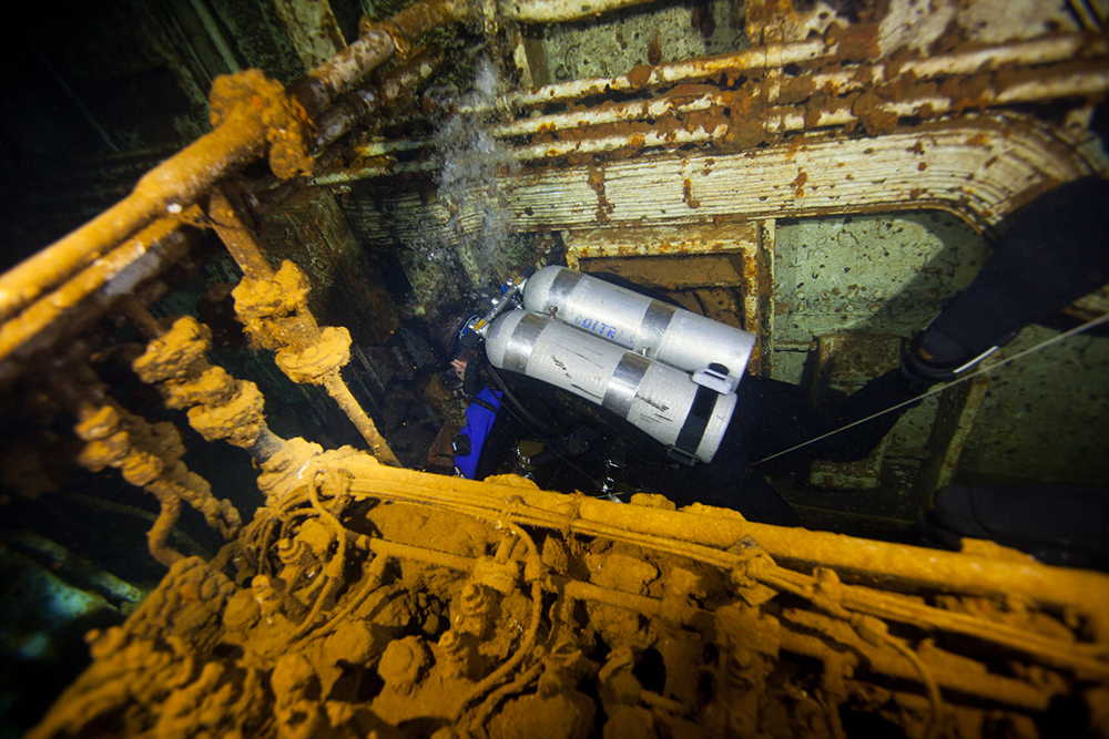 PADI Wreck Diver Specialty Duikcentrum De Aalscholvers